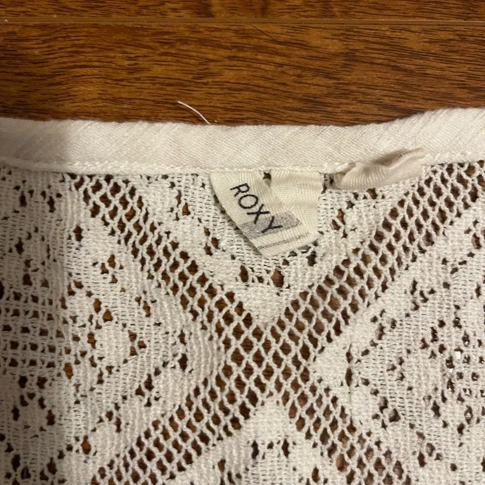 Roxy Top - Picture 2 of 5